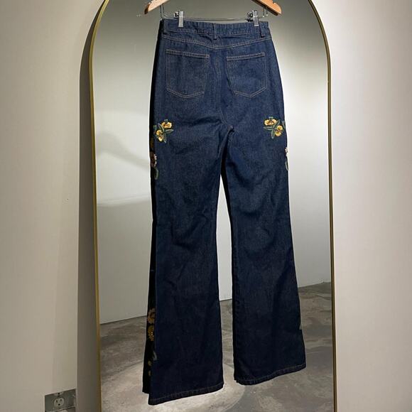 High Waisted Embroidered Jeans with Rhinestones - Picture 7 of 8